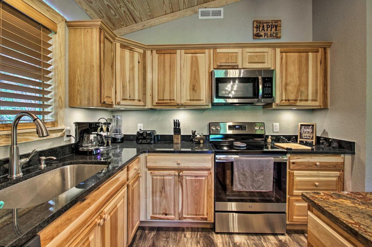 Secluded Cabin With Hot Tub, 3 Mi To Pigeon Forge! Sevierville Eksteriør billede